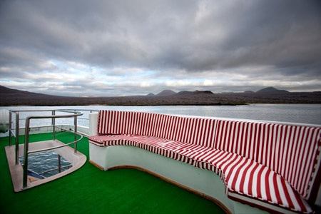 Tip Top II sun deck